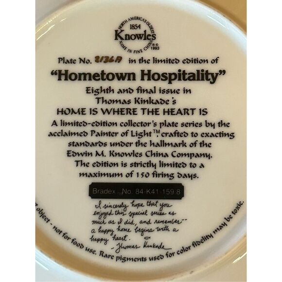 HOMETOWN HOSPITALITY Plate Home is Where the Heart Is Thomas Kinkade Knowles (51 - Picture 4 of 4